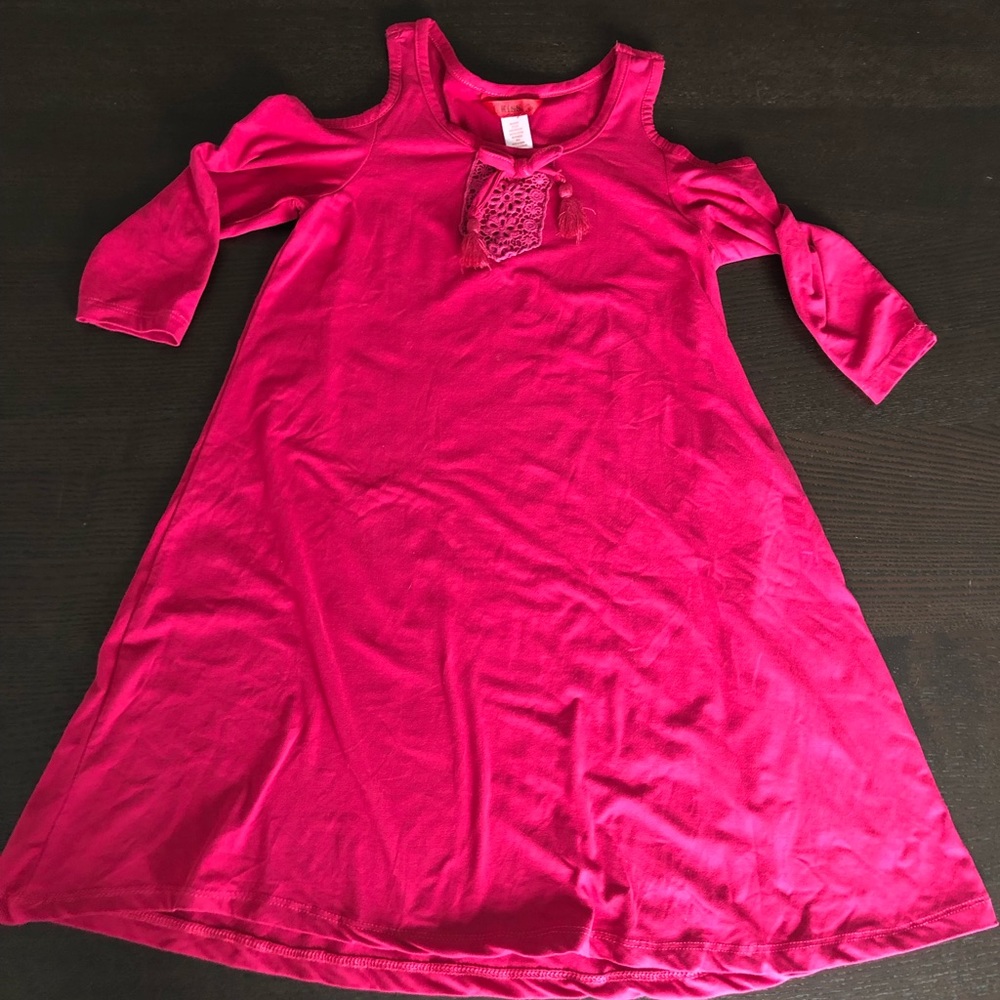 Girls cold-shoulder pink dresd